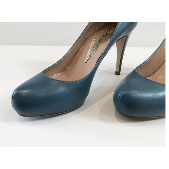 Emporio Armani High Heels Pump in Leather, Size 8 - Picture 4 of 8